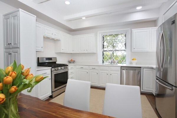 Building Photo - 104 Buckminster Rd