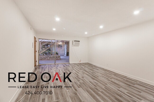 Foto del edificio - 7720 Hampton Ave