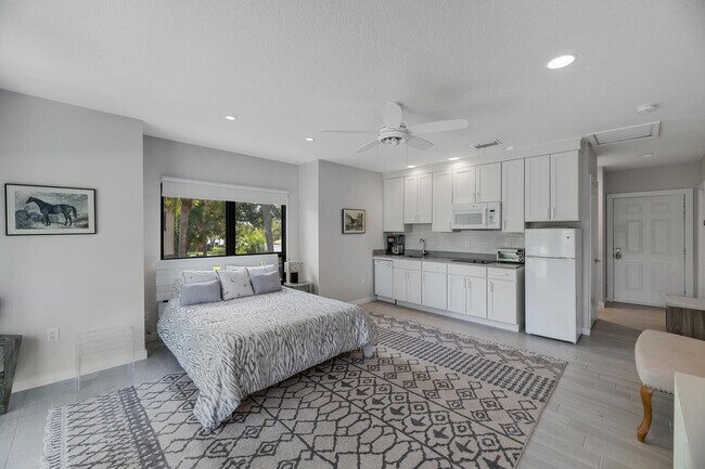Building Photo - 13334 Polo Club Rd