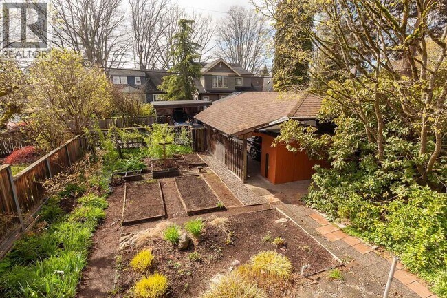 Photo du bâtiment - 2950 W 31st Ave