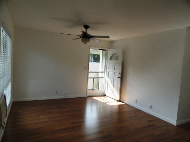 Building Photo - 46-1058-1058 Emepela Way