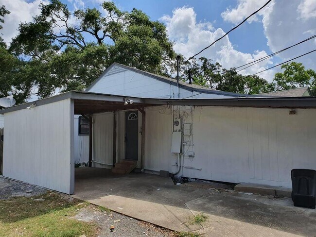 Foto del edificio - 1272 Pecan St