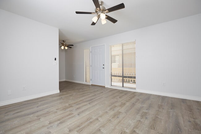 Building Photo - Palm Canyon Terrace