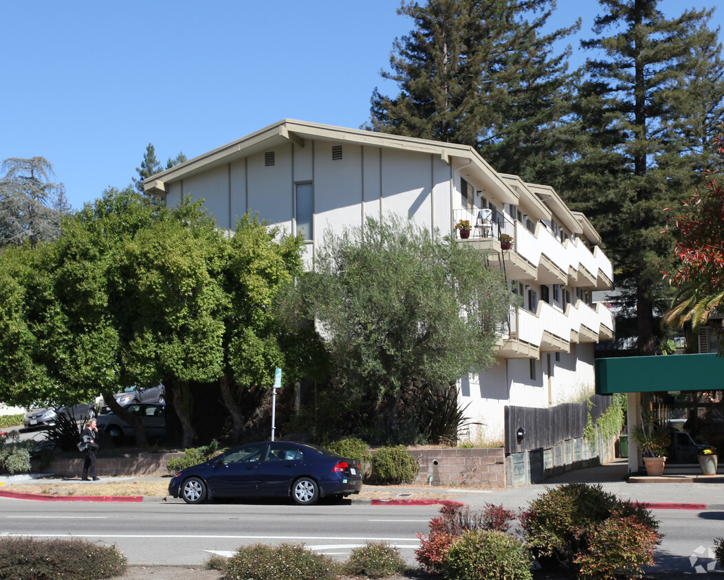 Greenbrae Apartment Rentals