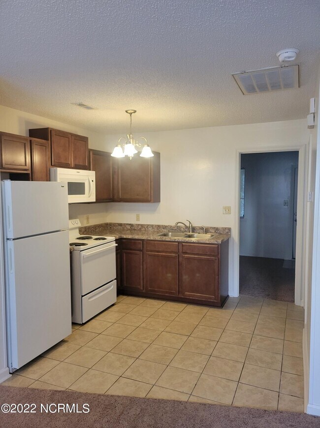 Foto del edificio - 128 Easy St