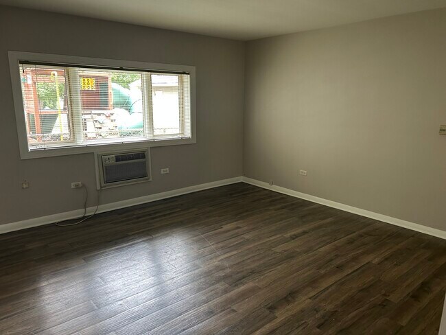 Foto del edificio - 3505 S Oak Park Ave