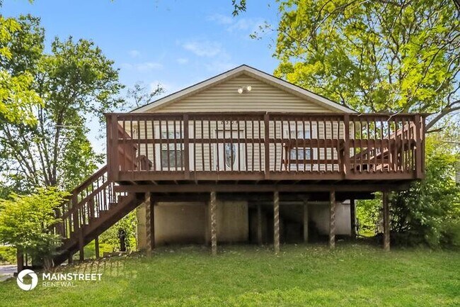 Foto del edificio - 8504 Pershing Rd