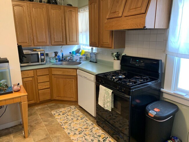 Foto del edificio - 2025 9th Ave