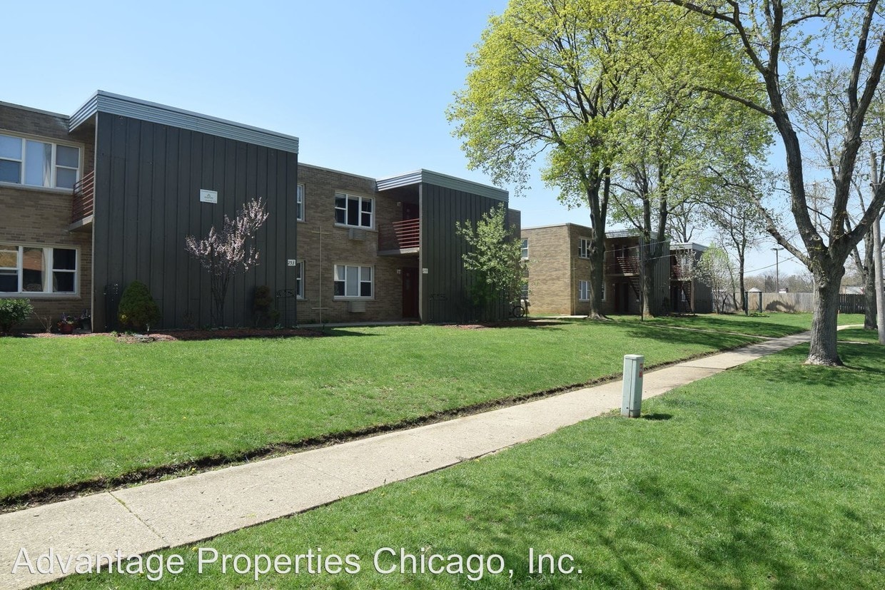 Primary Photo - 265-265 Uteg St