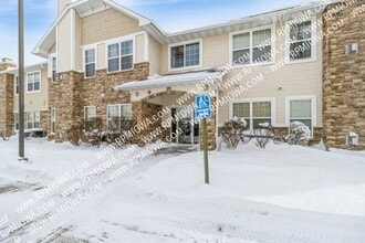 Building Photo - 1307 SE University Ave