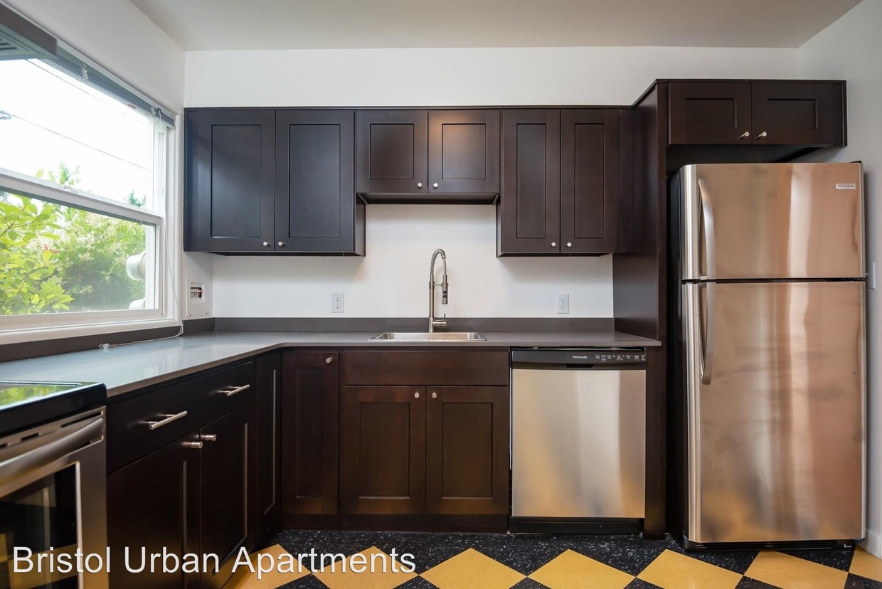 Foto principal - 3030 SE Waverleigh Blvd