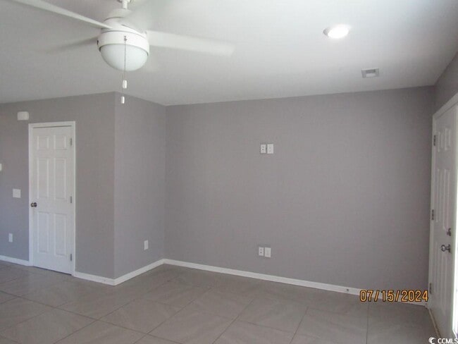 Building Photo - 4110 Horseshoe Rd N
