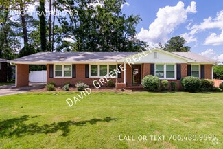 Building Photo - 3003 Stratford Dr