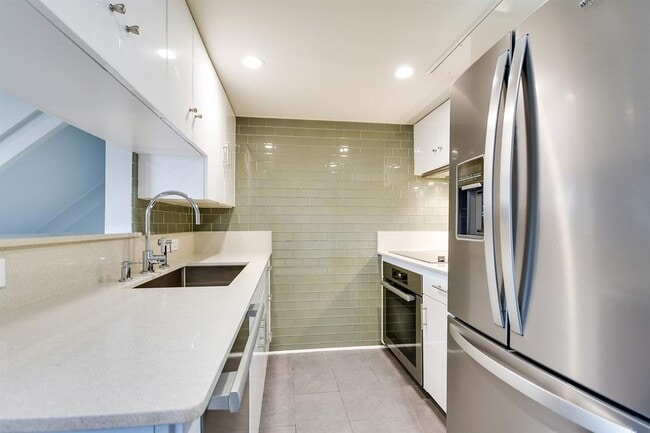 Building Photo - 3110 Red River St