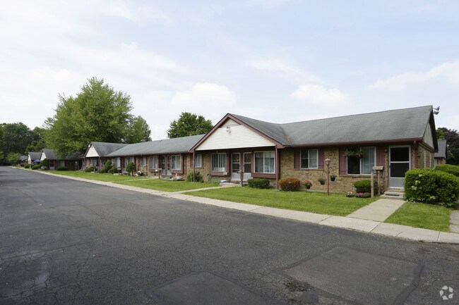 Foto del edificio - Goldentree Apartments