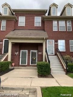 Foto principal - 15665 Stone Crossing Dr