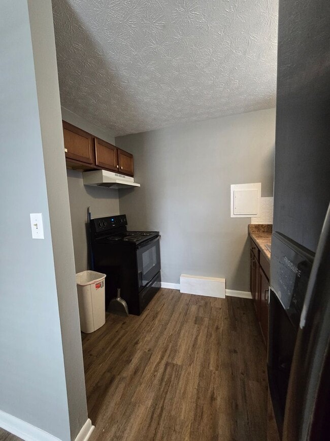 Building Photo - Updated 3-Bedroom Home in Owensboro’s Midtown East!