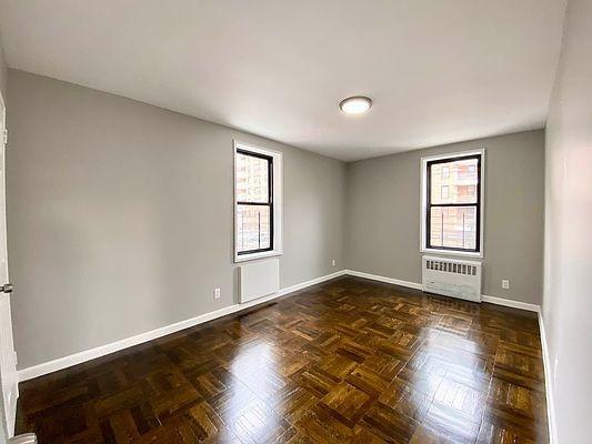 Building Photo - 2 bedroom in BRONX NY 10462