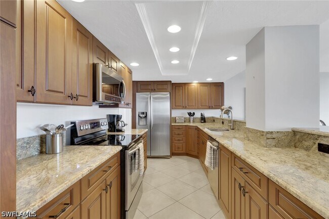 Building Photo - 10420 Gulf Shore Dr