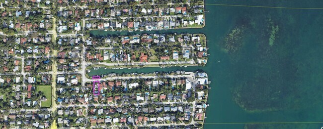 Foto del edificio - 1082 NE 89th St