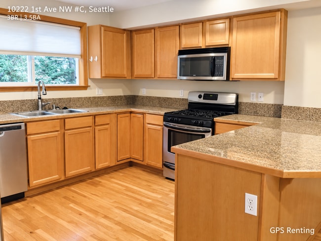 Building Photo - 10222 1st Ave NW
