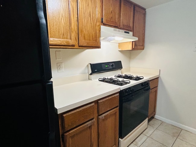 Building Photo - 14806 Bryan Ct