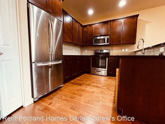 Building Photo - 3 br, 2.5 bath House - 30126 NW Stewart Lane