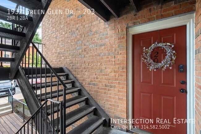 Foto del edificio - 1932 Green Glen Dr