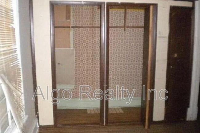 Foto del edificio - 2647 Fremont Ave N