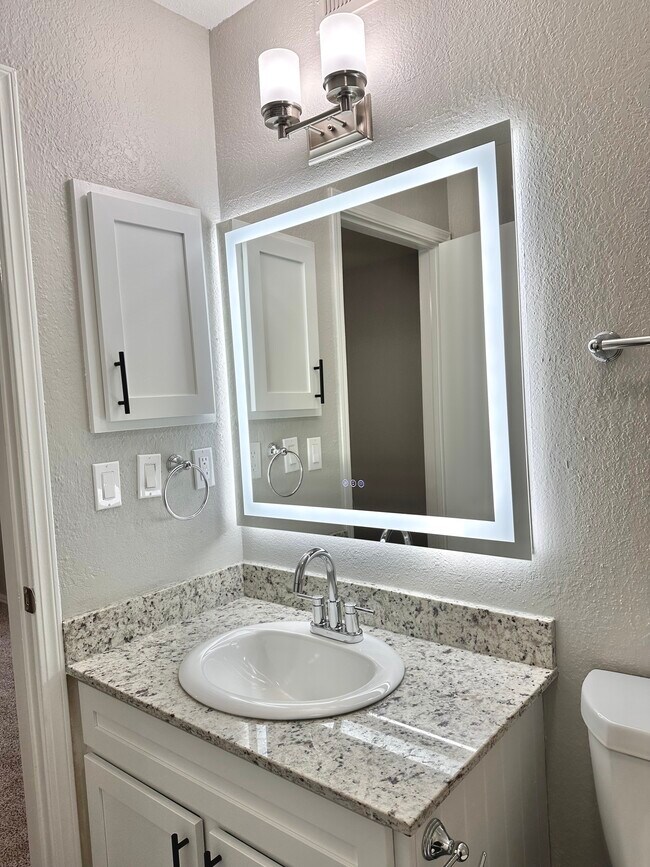 Foto del edificio - Waterford Apartments