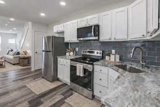 Building Photo - 1330 Lancaster Ave