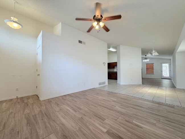 Building Photo - 14193 Patriot Point Dr