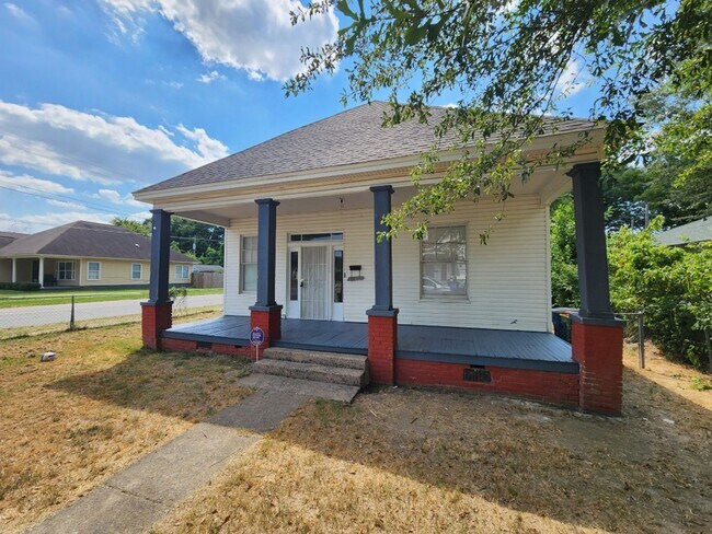 Foto del edificio - 1601 Chandler St