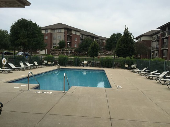 Foto del edificio - 290 Prairie Heights Dr