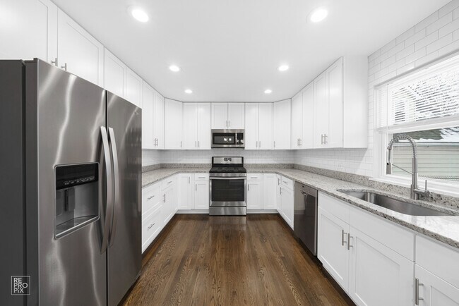 Foto del edificio - 424 W Avery St