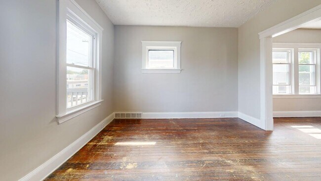 Foto del edificio - 4601 Memphis Ave