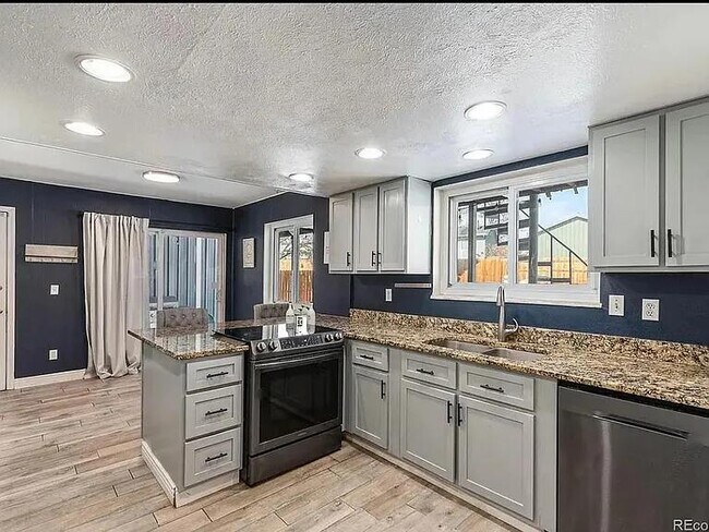 Foto del edificio - 3081 W 134th Ave