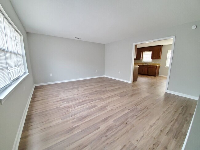 Building Photo - 508 Granande Street