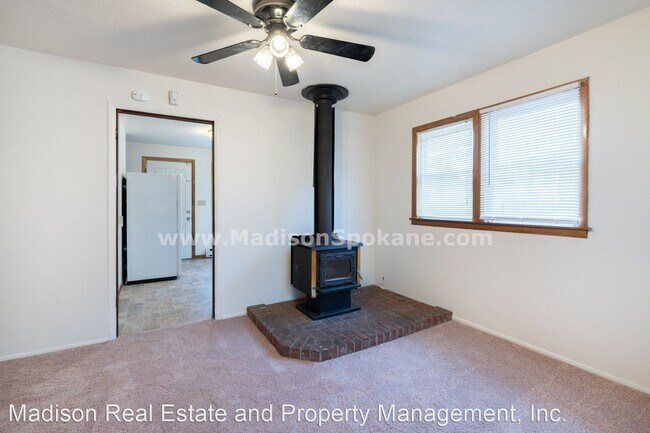 Building Photo - 2 br, 1 bath House - 1510 E. Courtland Ave.