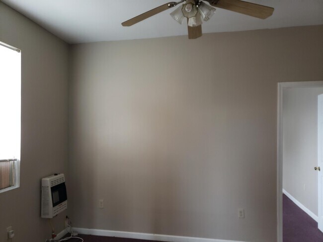 Building Photo - 3700 Freret St