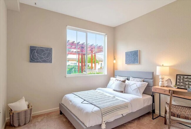 Foto del edificio - 2177 Alum Rock Ave