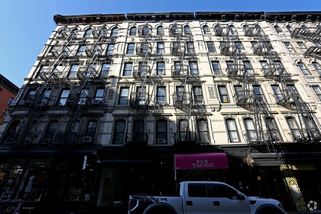 Foto del edificio - 254 Broome St