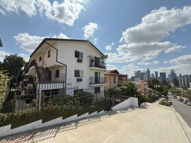 Foto del edificio - 980 White Knoll Dr