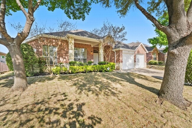 Building Photo - 1319 Lakeridge Ln