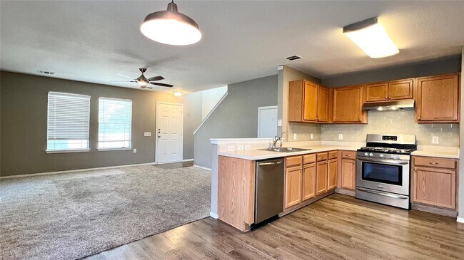 Building Photo - 13905 Briarcreek Loop