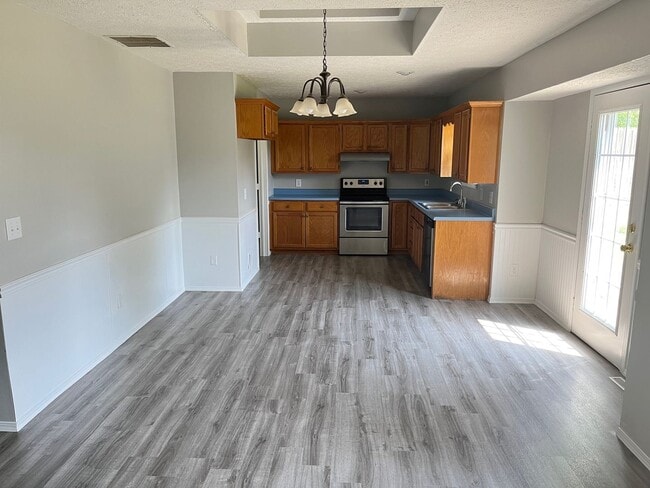 Building Photo - 2 bed/ 2 Bath home in Nixa