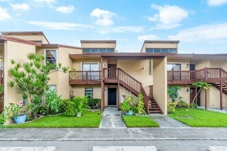Building Photo - 608 Lakeview Dr E