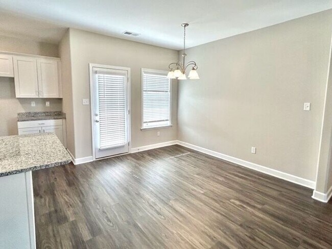 Foto del edificio - Now Leasing in Millington @ Winstone Estates 4-Bedroom 2.5 Bath Available Now!