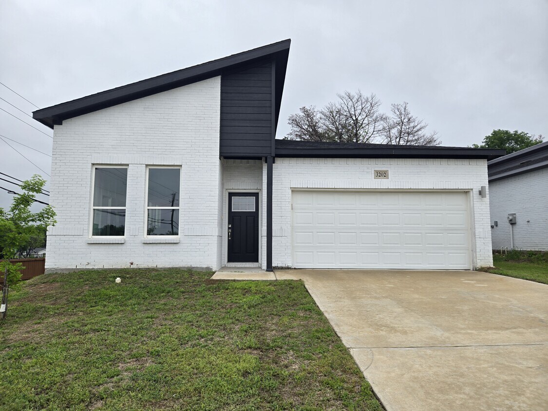 Foto del edificio - 3202 Noor St