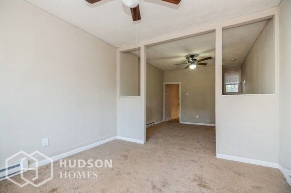 Building Photo - AVAILABLE NOW! - 202 W Pine St, Mahanoy Ci...